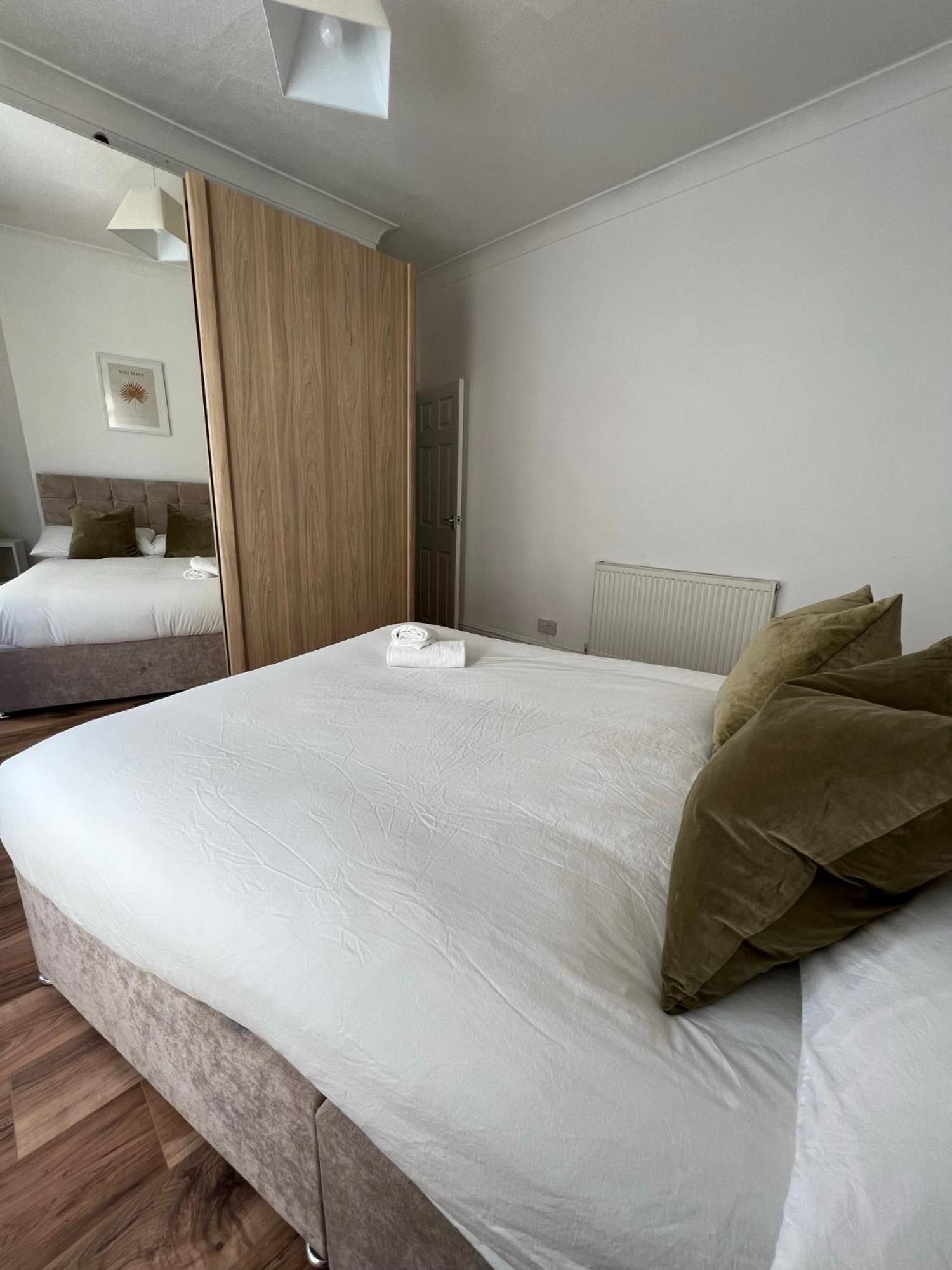 2025 Award Winner Liverpool Ivy House - 4 Bedrooms エクステリア 写真