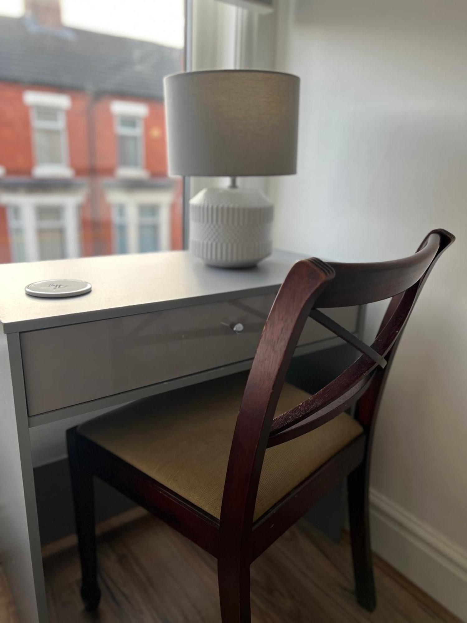 2025 Award Winner Liverpool Ivy House - 4 Bedrooms エクステリア 写真