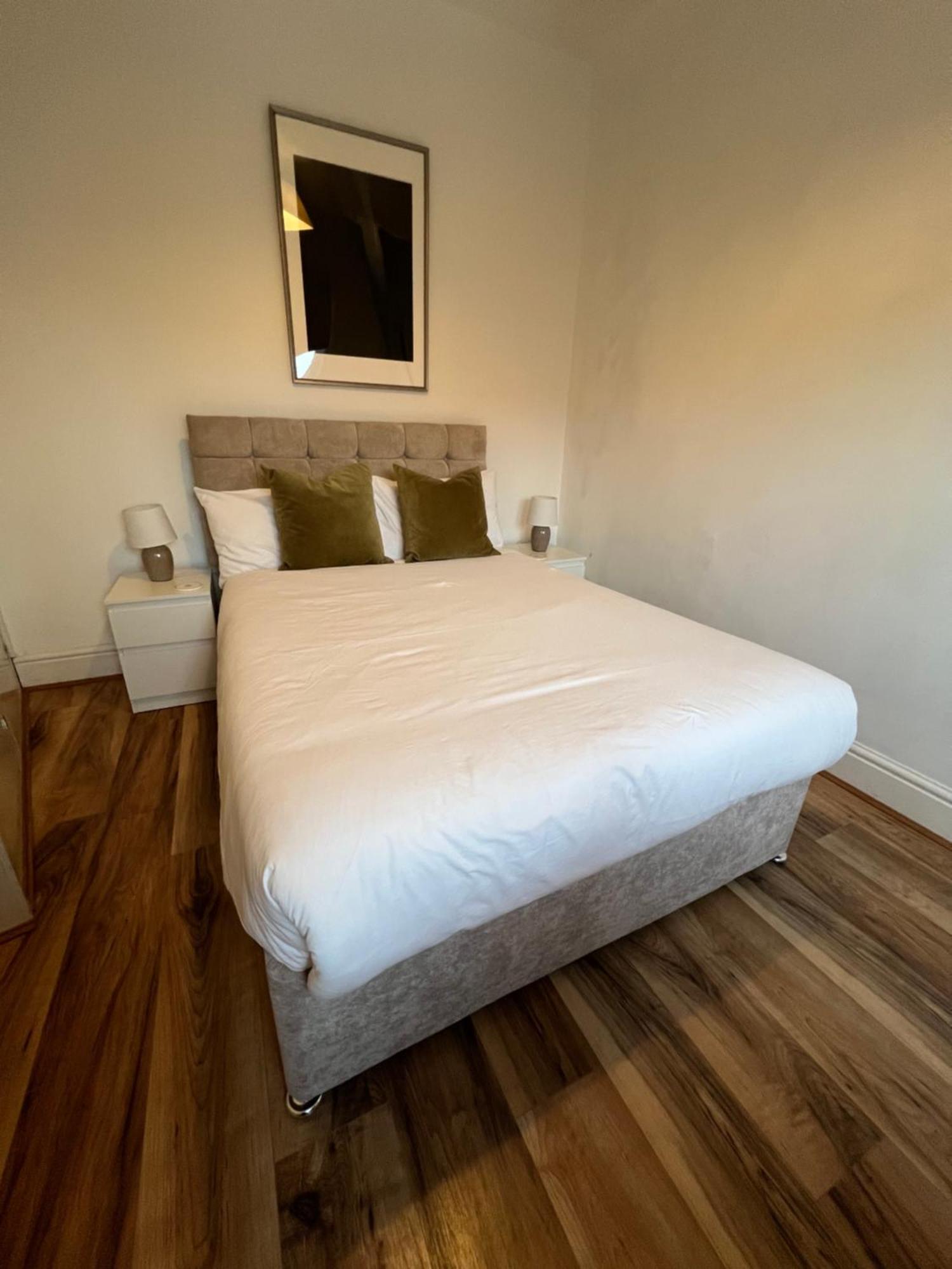 2025 Award Winner Liverpool Ivy House - 4 Bedrooms エクステリア 写真